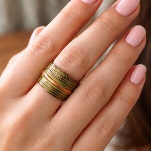 Elegant Gold and Bronze Ring